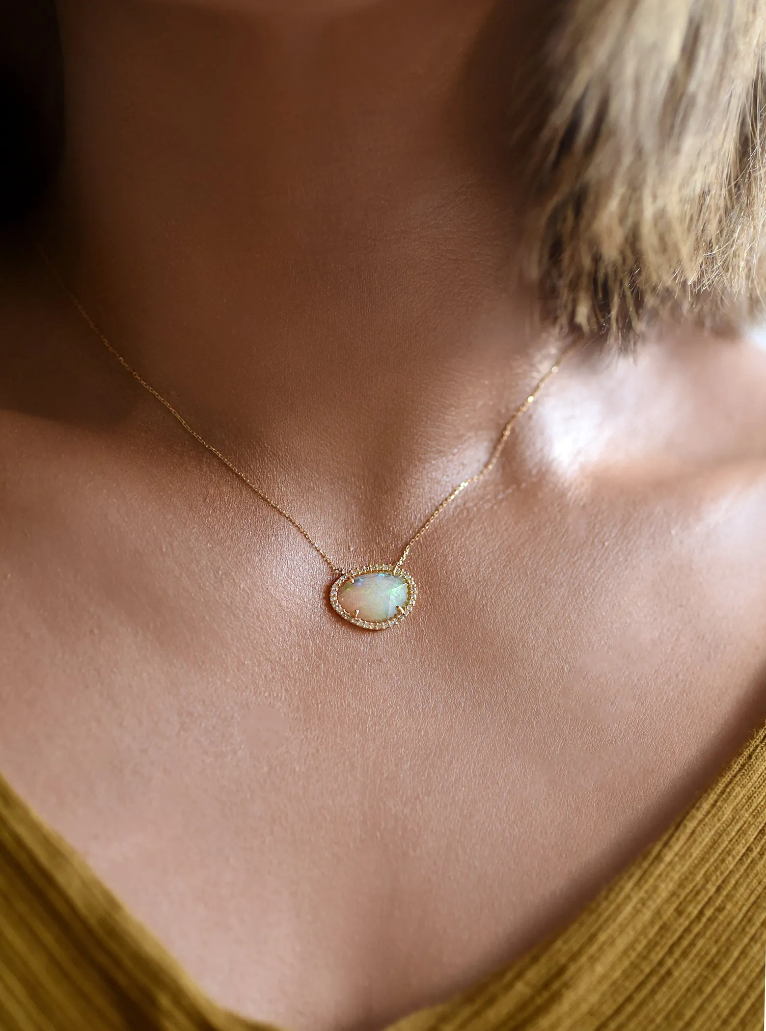 18k Gold and Diamond Opal Necklace