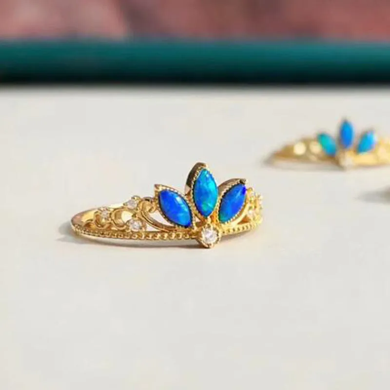 18K Gold Marquise Cut Natural Opal Diamond 0.05ct Crown Ring