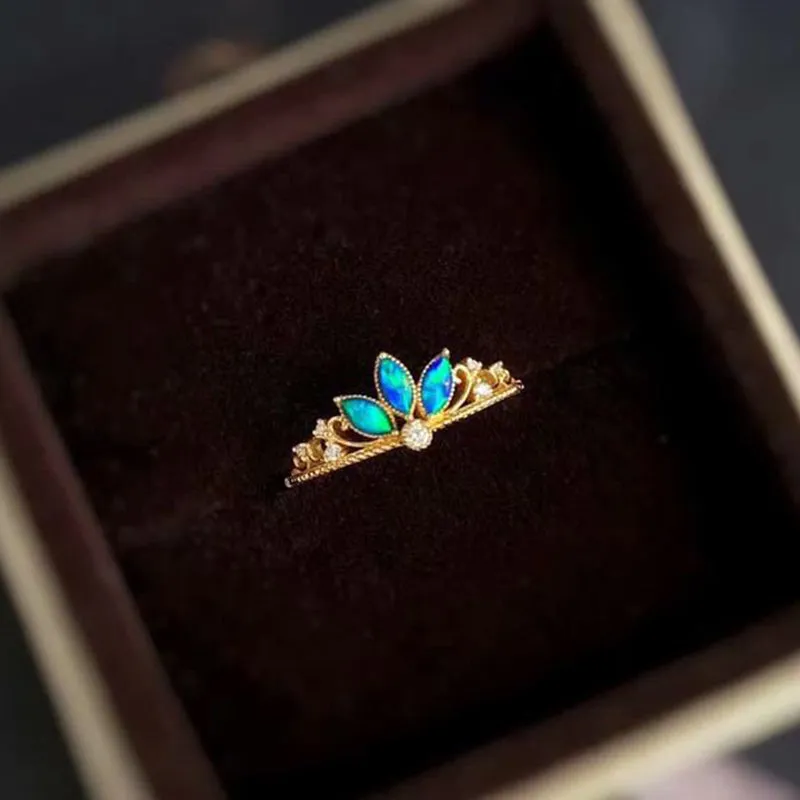 18K Gold Marquise Cut Natural Opal Diamond 0.05ct Crown Ring