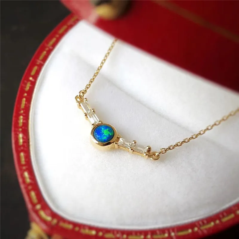 18K Gold Round Natural Diamond Opal Pendant Necklace
