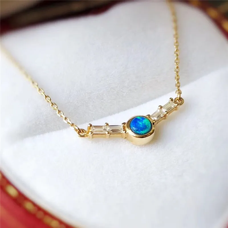 18K Gold Round Natural Diamond Opal Pendant Necklace
