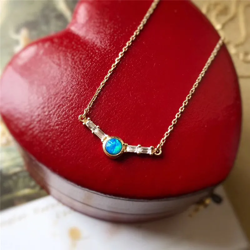 18K Gold Round Natural Diamond Opal Pendant Necklace