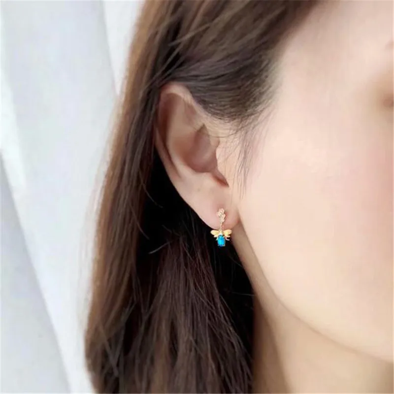 18K Oval Cut Natural Opal Diamond 16X9.6MM Bee Stud Earrings
