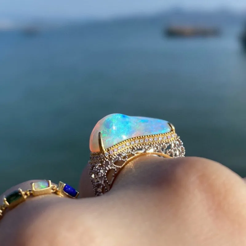 18K White & Gold Unusual Shape 3.5ct Natural Opal Diamond Luxury Ring