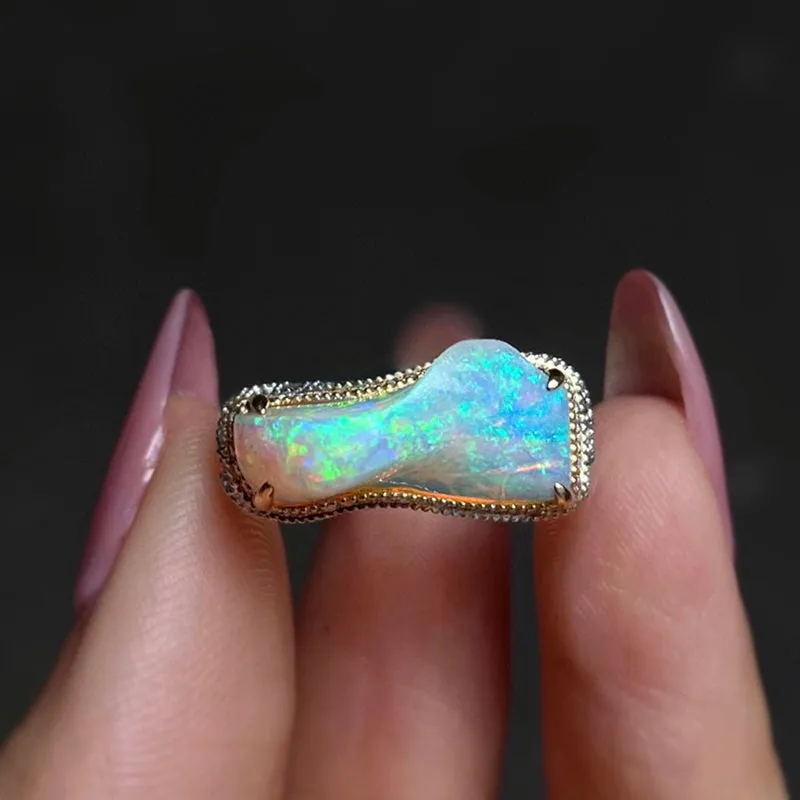18K White & Gold Unusual Shape 3.5ct Natural Opal Diamond Luxury Ring
