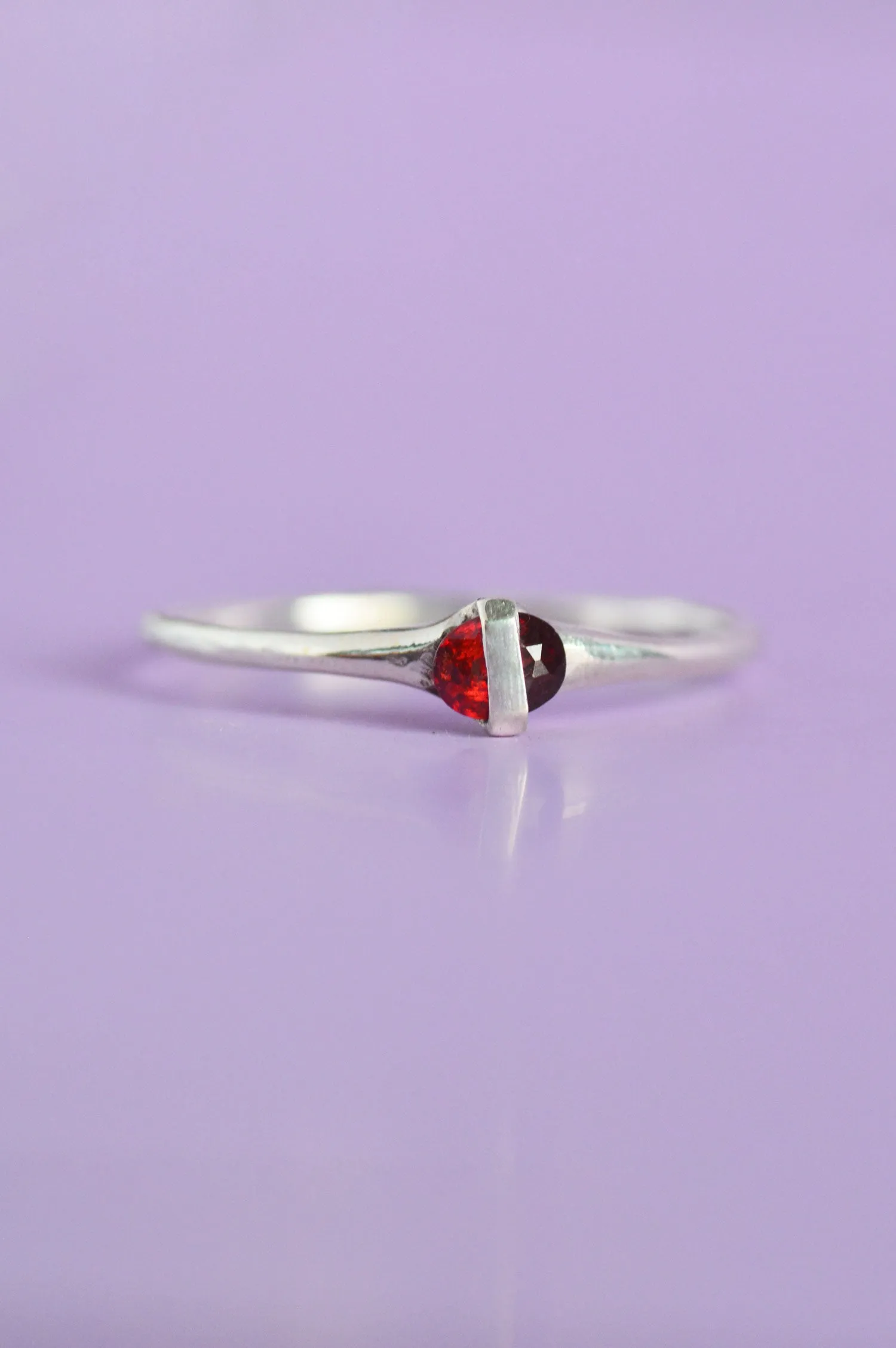 Capsule Red Garnet Silver Ring