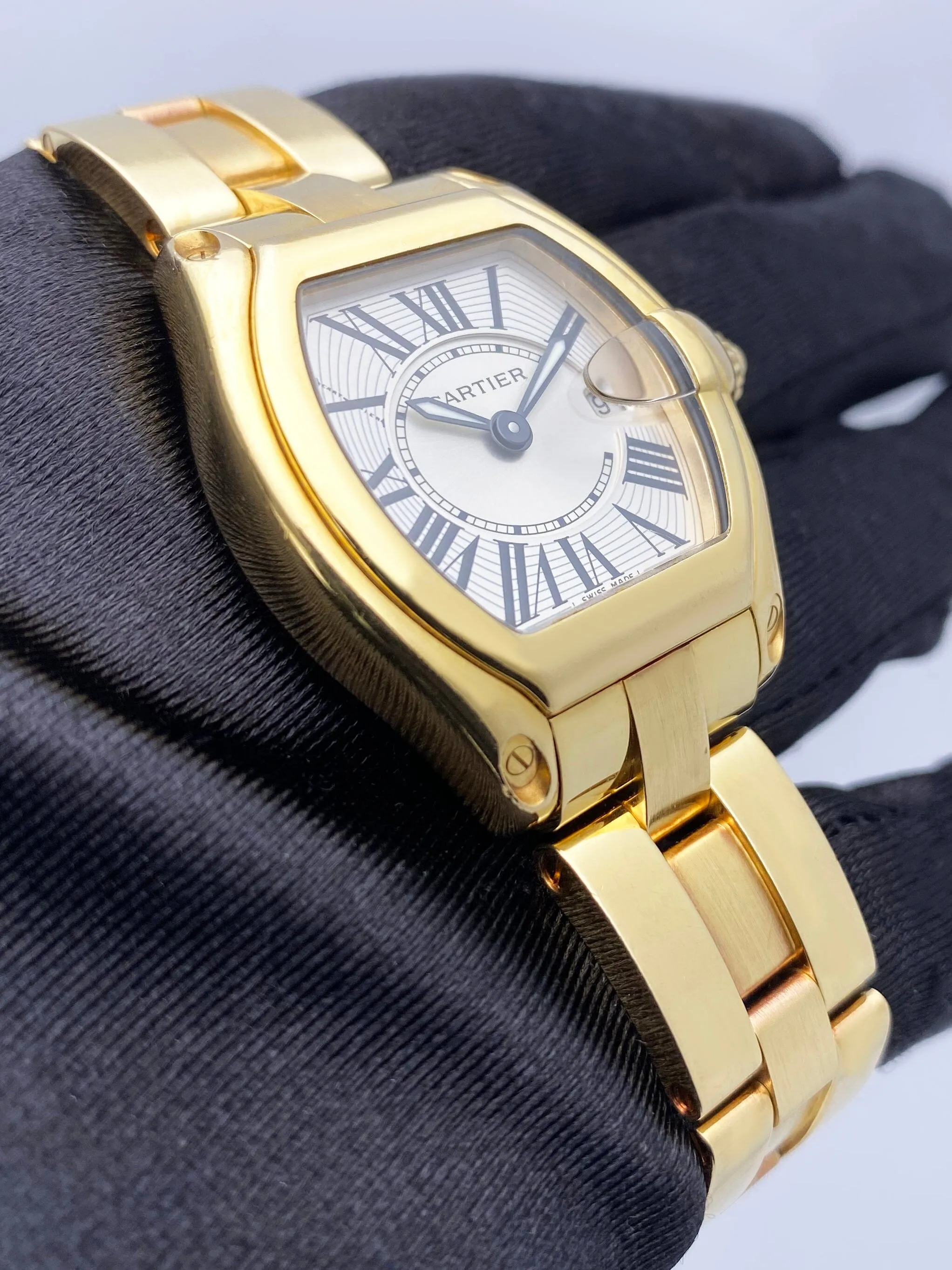 Cartier Roadster W62018Y5 Sliver Dial Yellow Gold Ladies Watch