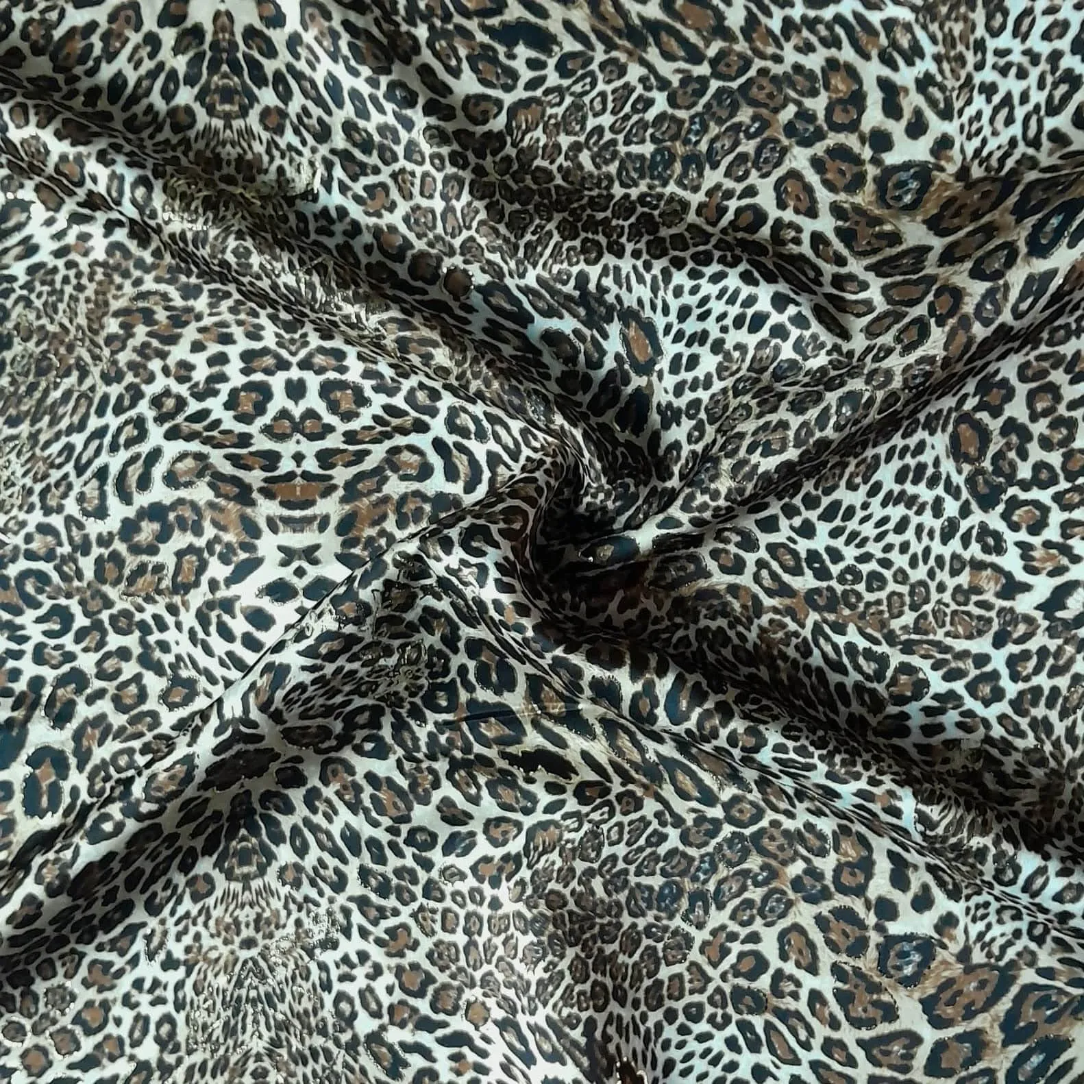 Digital Printed Armani Foil Satin 150 cm Leopard