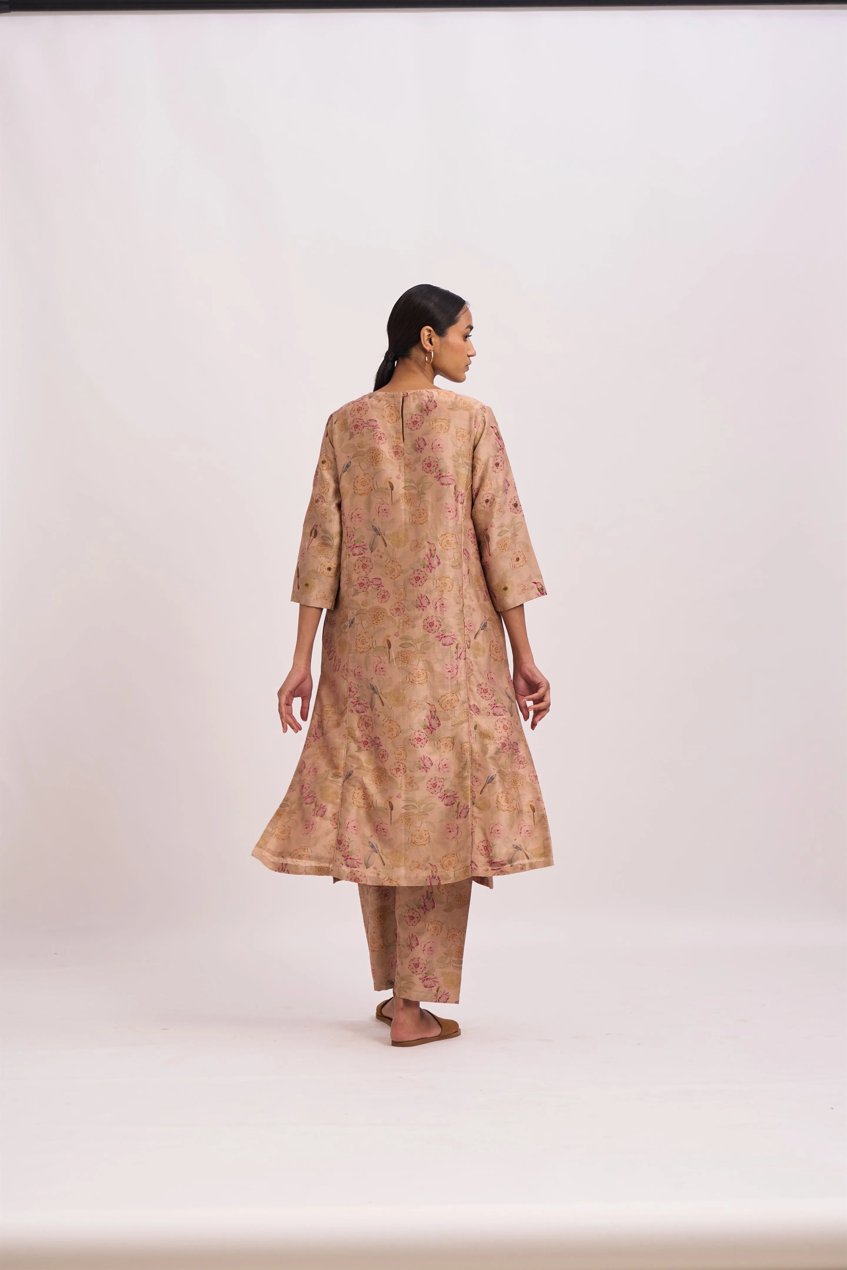 Dot   I   Mridul creek Kurta Set  Chanderi Printed Kurta and Pant. Beige SS24-ES-B