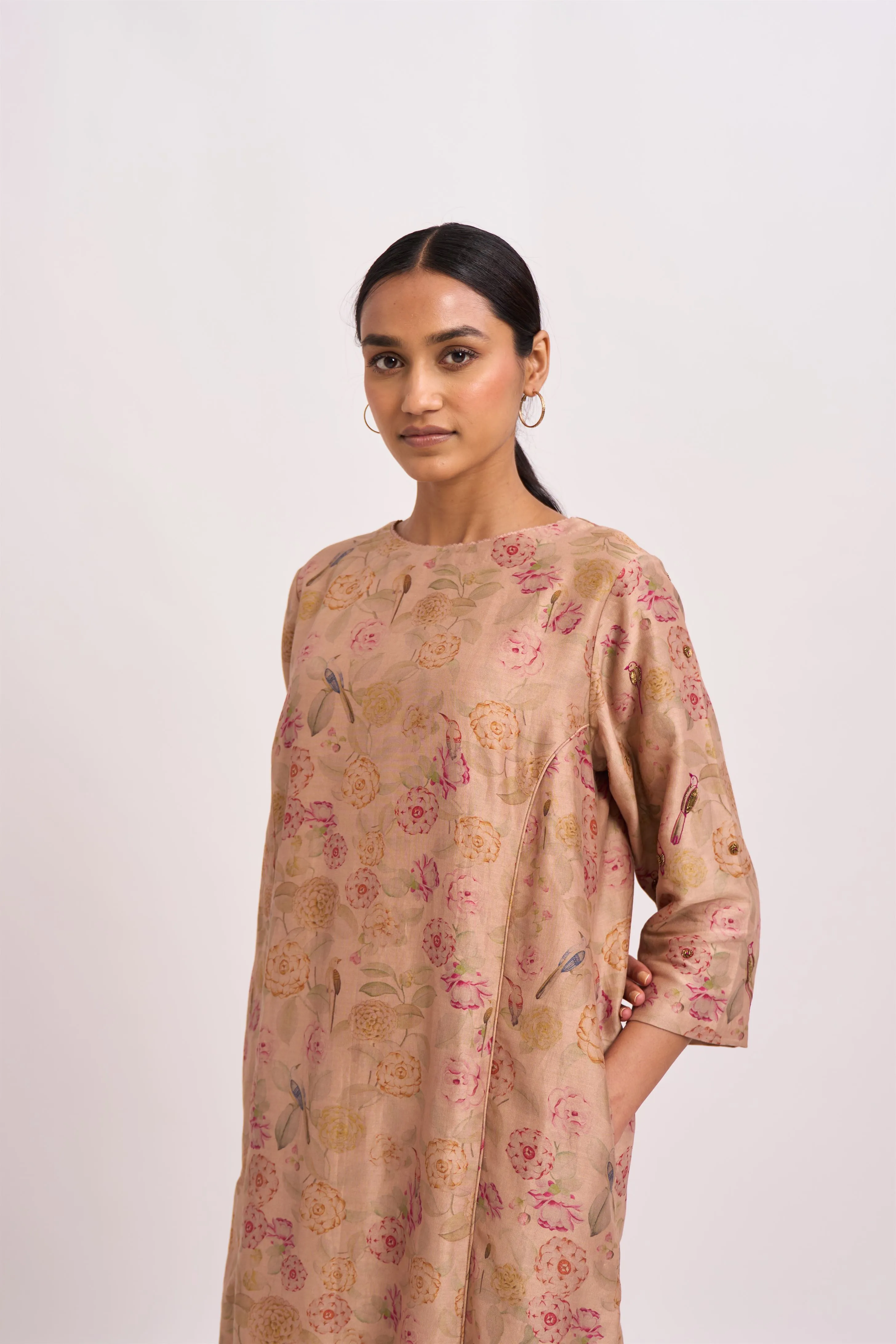 Dot   I   Mridul creek Kurta Set  Chanderi Printed Kurta and Pant. Beige SS24-ES-B