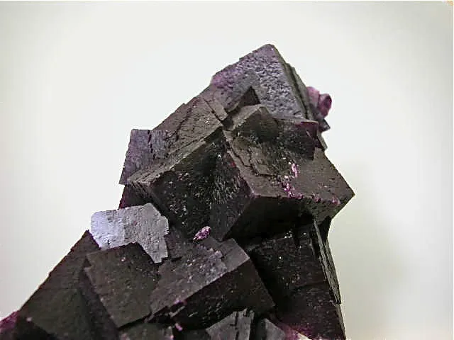 Fluorite, Hill-Ledford Mine, Ozark-Mahoning Company, Cave-in-Rock District, Southern Illinois, Mined ca. early 1960's, Medium Cabinet 5.0 x 10.0 x 17.0 cm, $100.  Online 3/18.  SOLD.