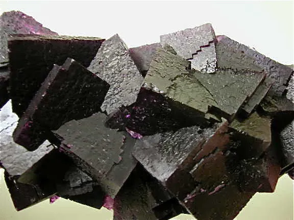 Fluorite, Hill-Ledford Mine, Ozark-Mahoning Company, Cave-in-Rock District, Southern Illinois, Mined ca. early 1960's, Medium Cabinet 5.0 x 10.0 x 17.0 cm, $100.  Online 3/18.  SOLD.