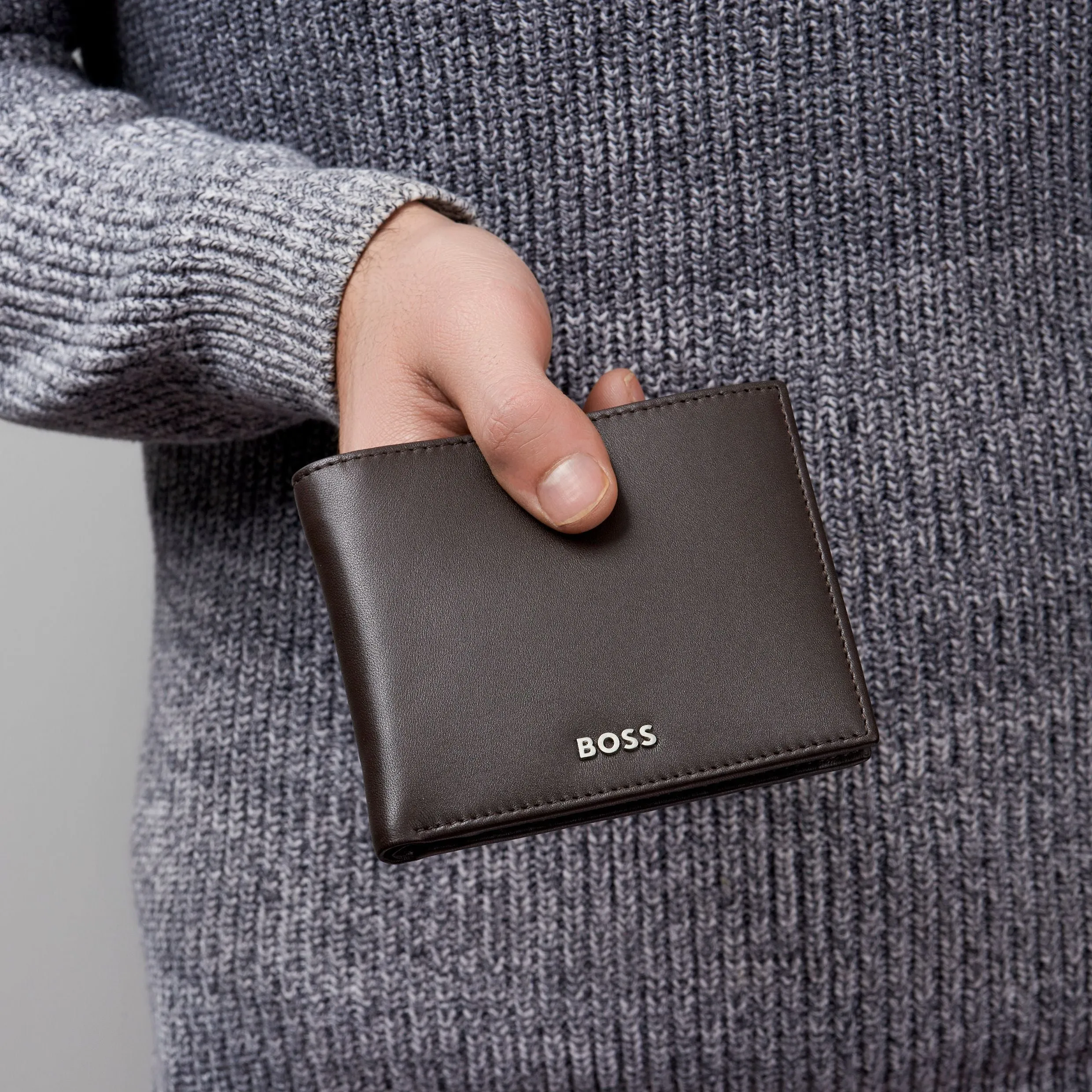 HUGO BOSS HLM403Y-Coins purse Classic Smooth Brown
