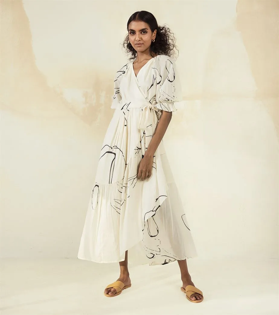 Khara Kapas  I  Philadelphia Eye's On Me Maxi Dress