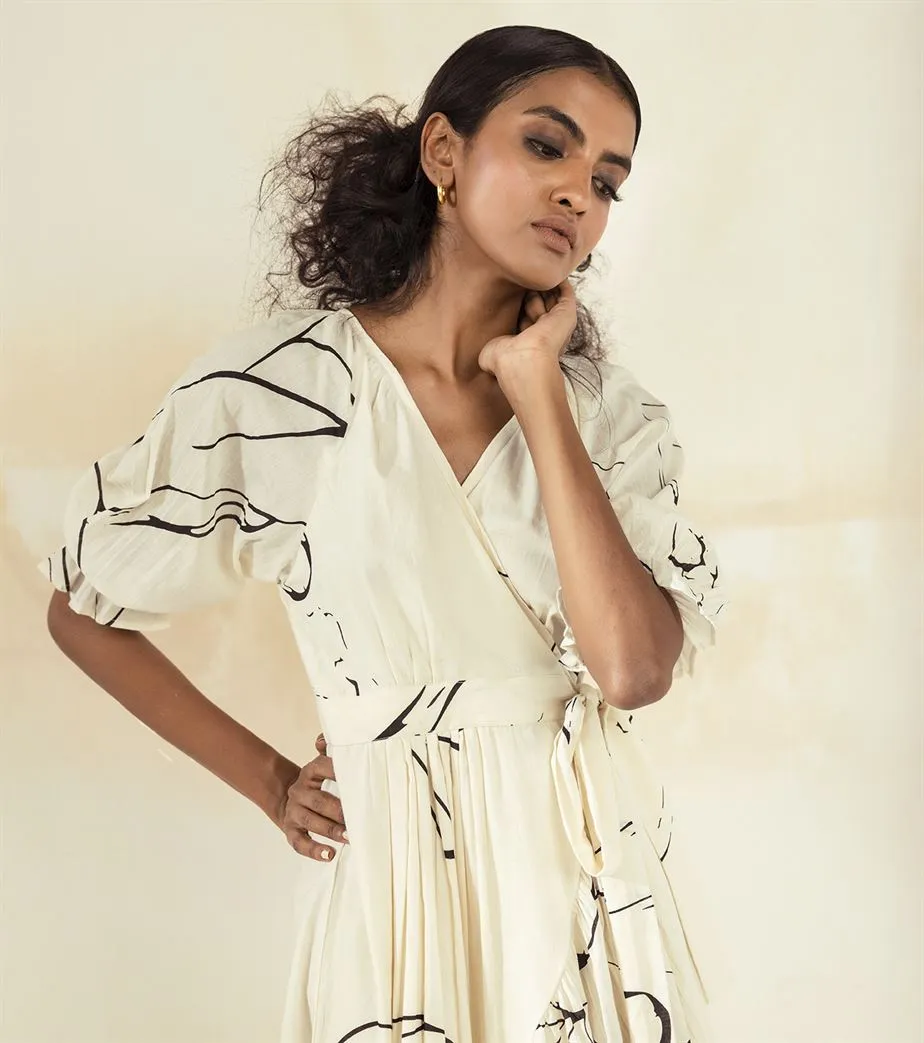 Khara Kapas  I  Philadelphia Eye's On Me Maxi Dress