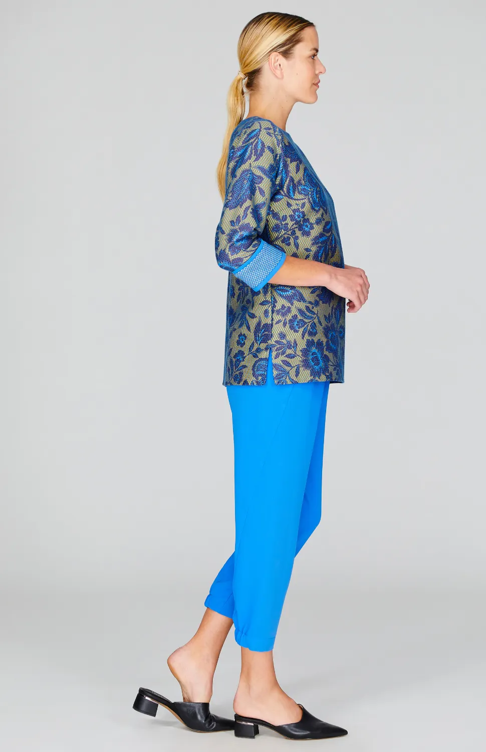 Mosaic Floral 3/4 Sleeve Blouse with Bias Trim