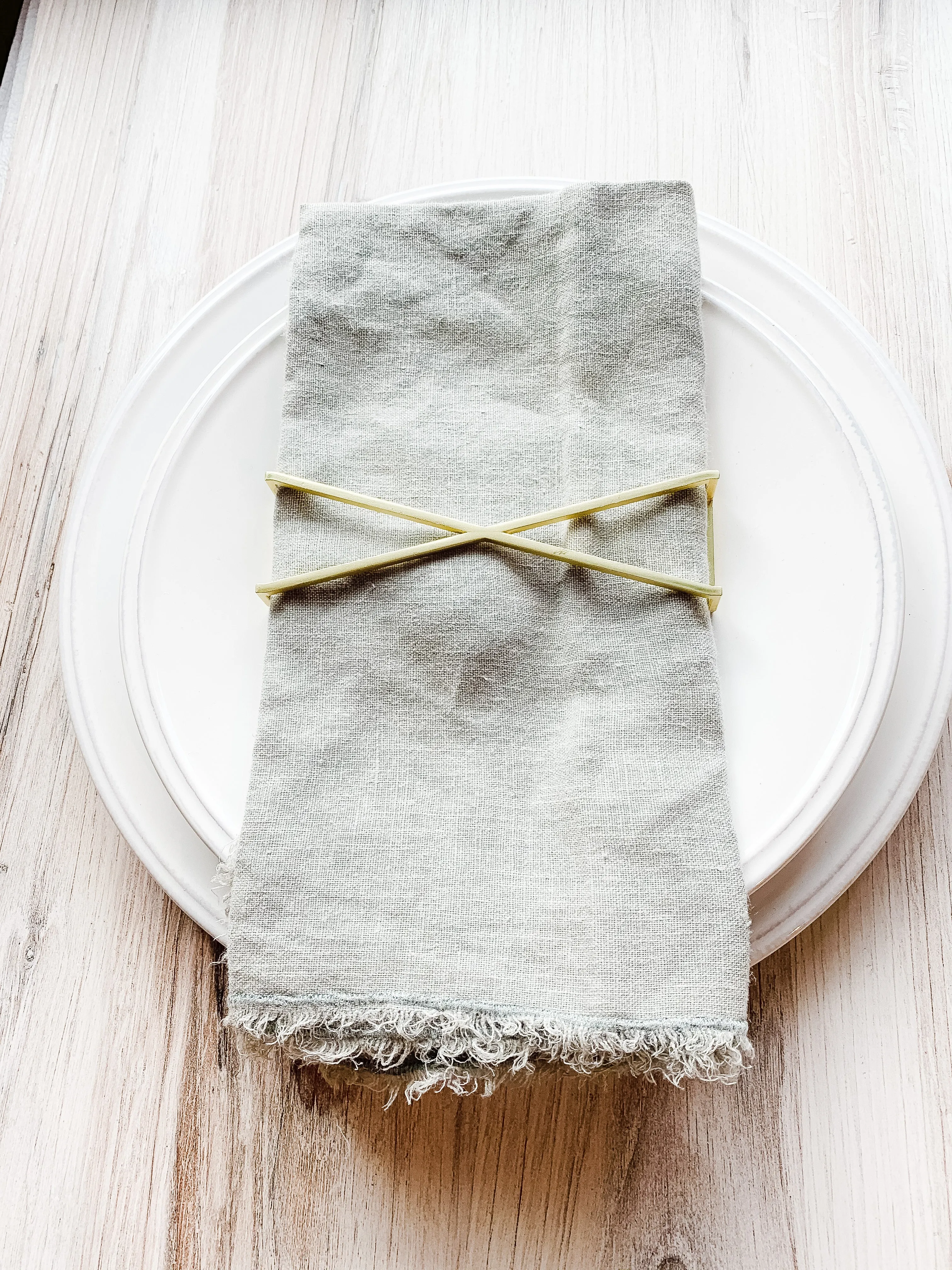 Napkin Wrap, Metal