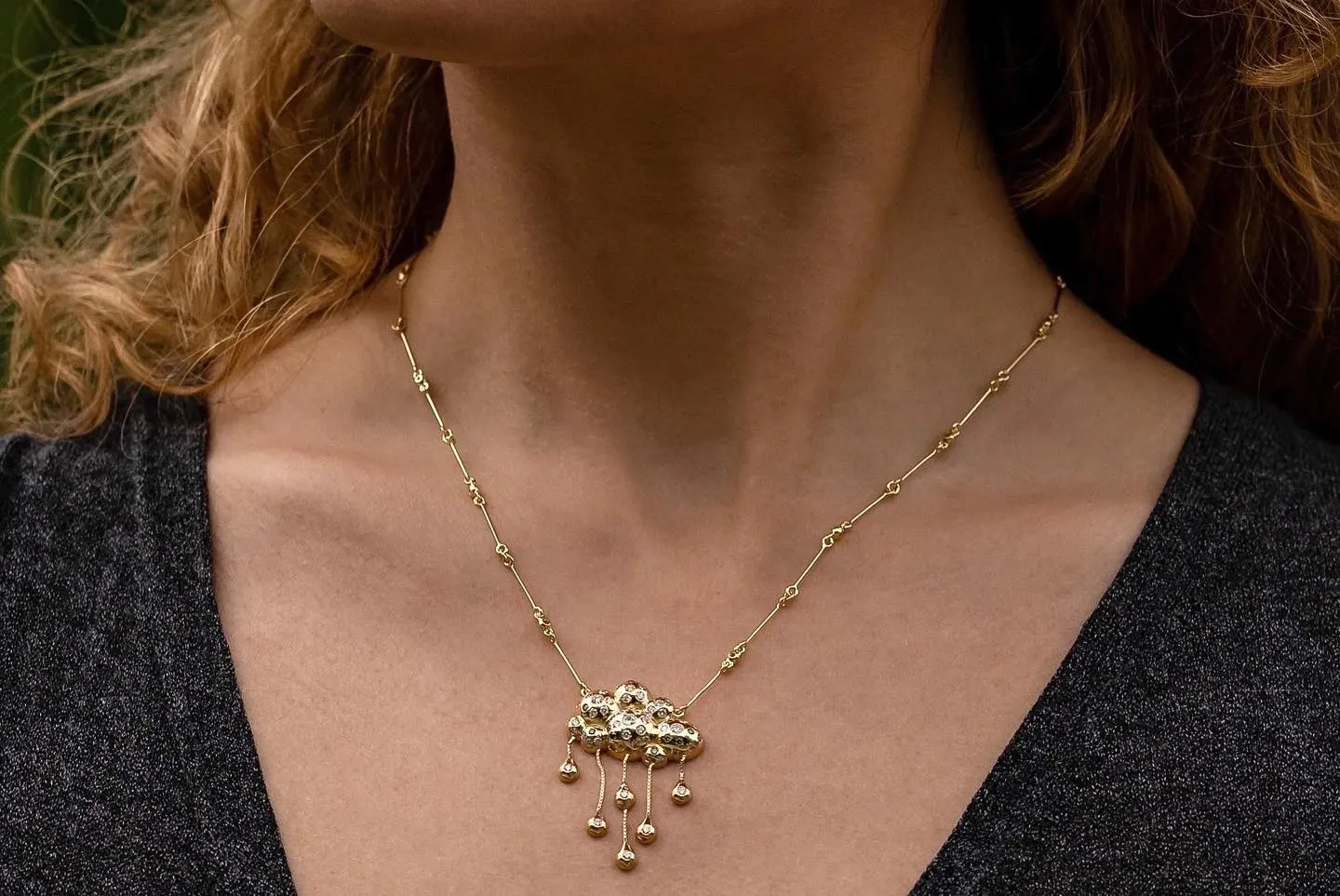Rainy Cloud, pendant necklace 18K Gold with Diamonds