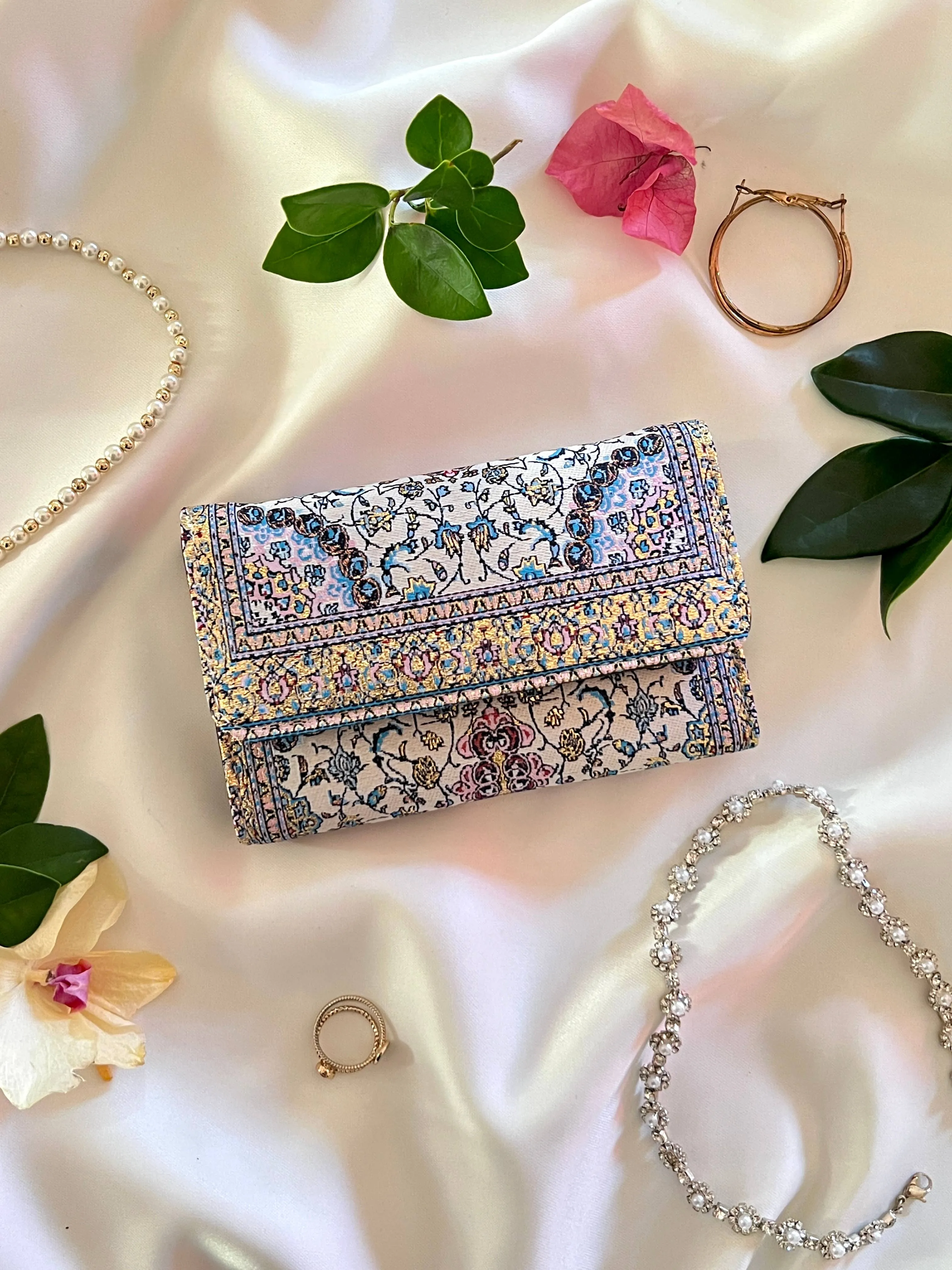 RUGSTW - Turkish Rug Design Wallet