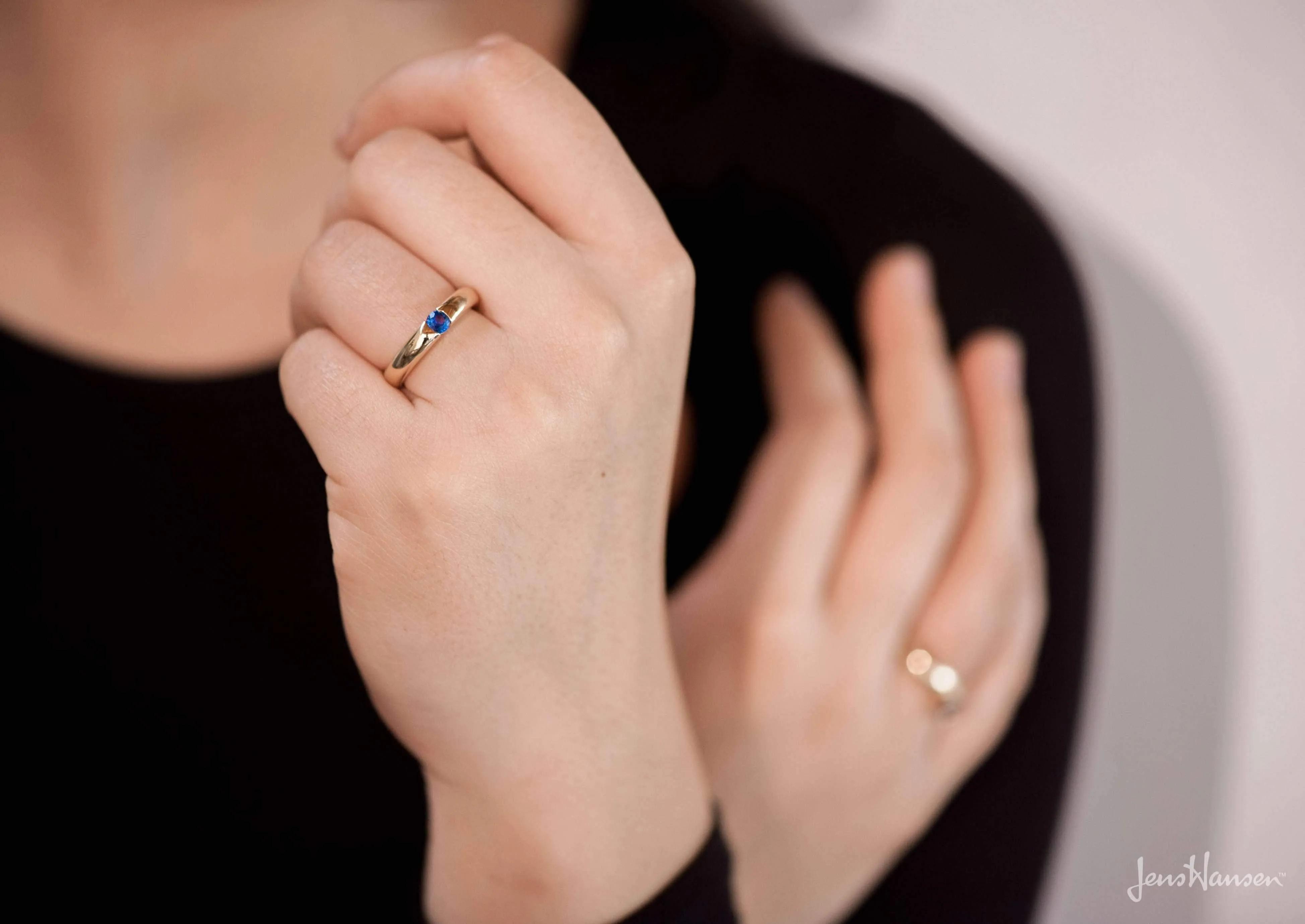 Sapphire, Yellow Gold