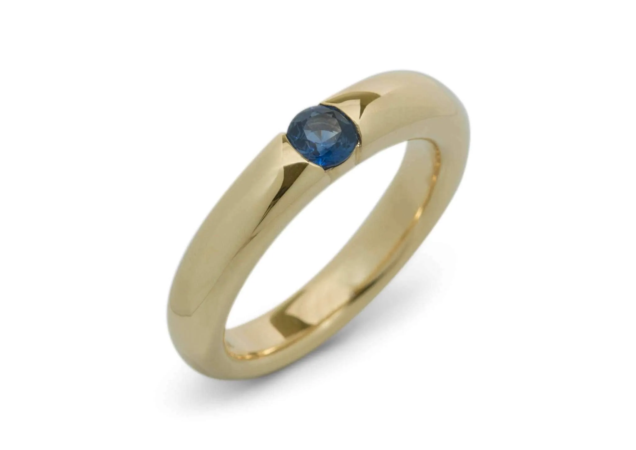 Sapphire, Yellow Gold