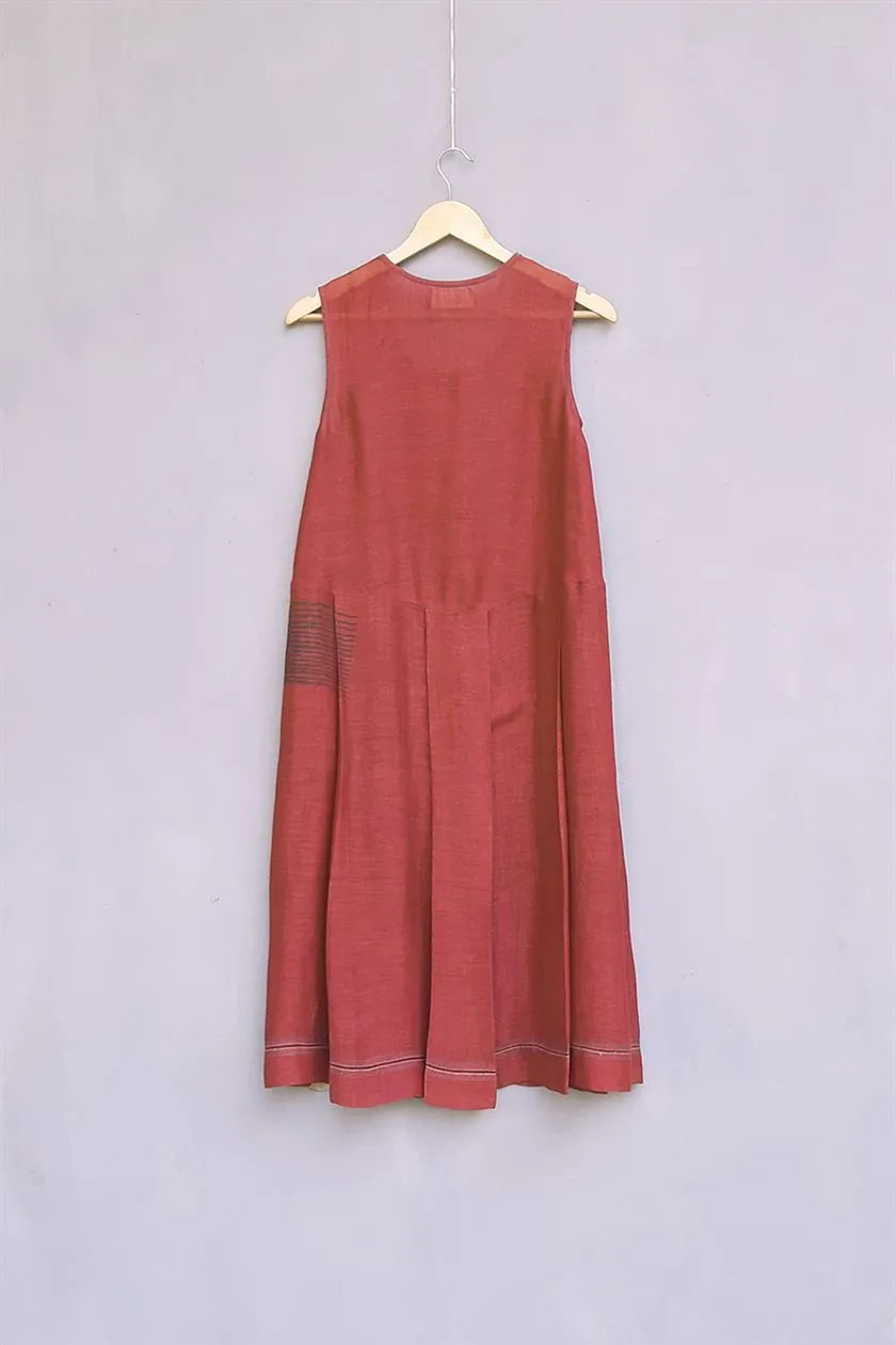 Urvashi Kaur   I   Kumamoto RED DRESS (TAHUL AKA REDYED) FRACTION DRESS linen silk   brick TESSELLATE- 26