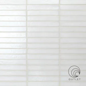 Vibrato Straight Set in Satin
