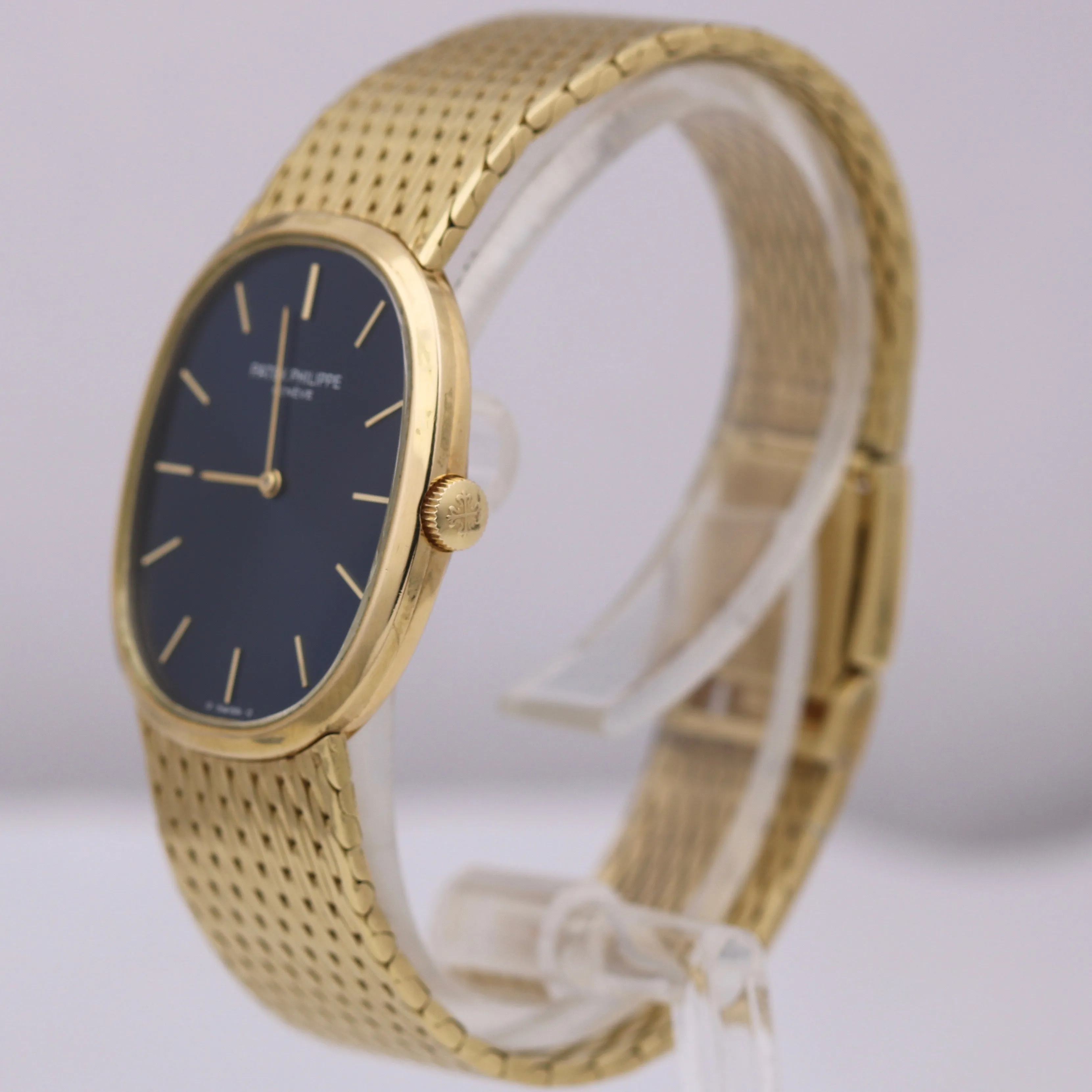 Vintage Patek Philippe Ellipse 3748/1 18K Gold Blue Dial 27x32mm Watch Box