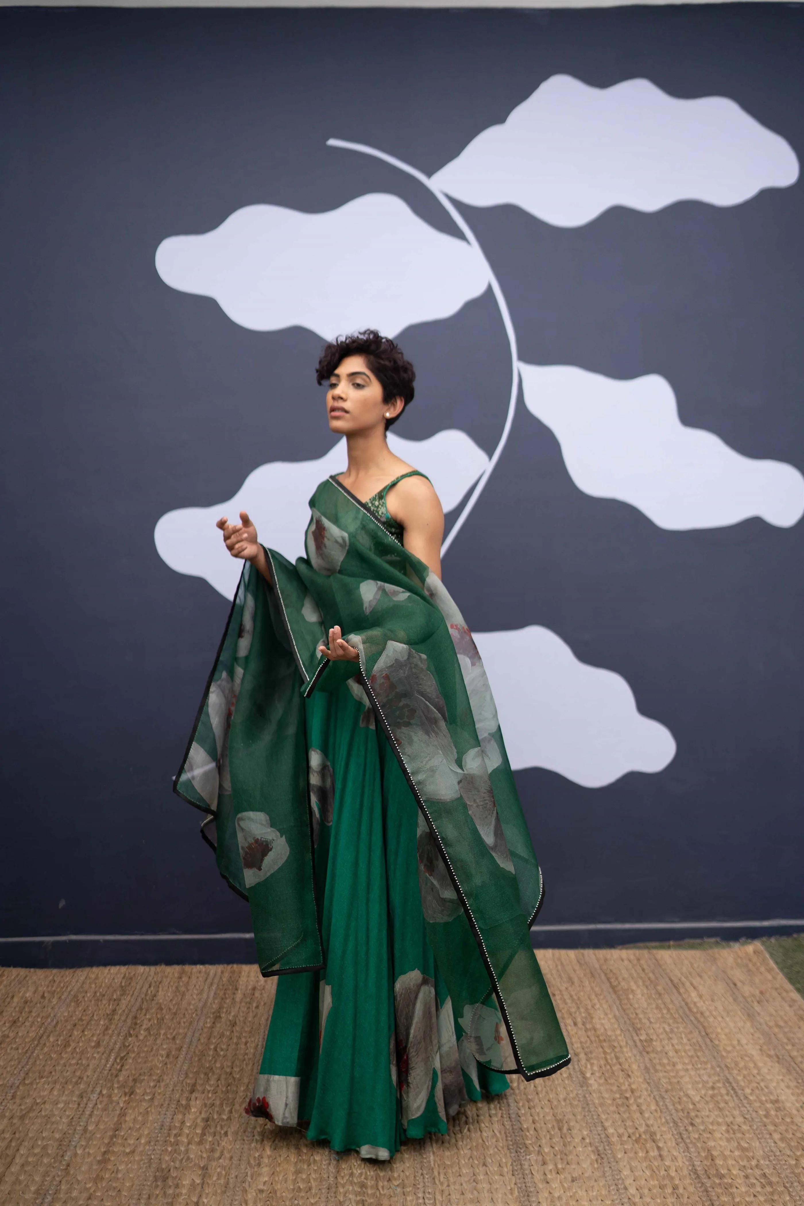 YAM   I  Murcia  WHITE POPPIES LEHENGA 3  (BLOUSE, SKIRT & DUPATTA) SILK GREEN YAMLG09