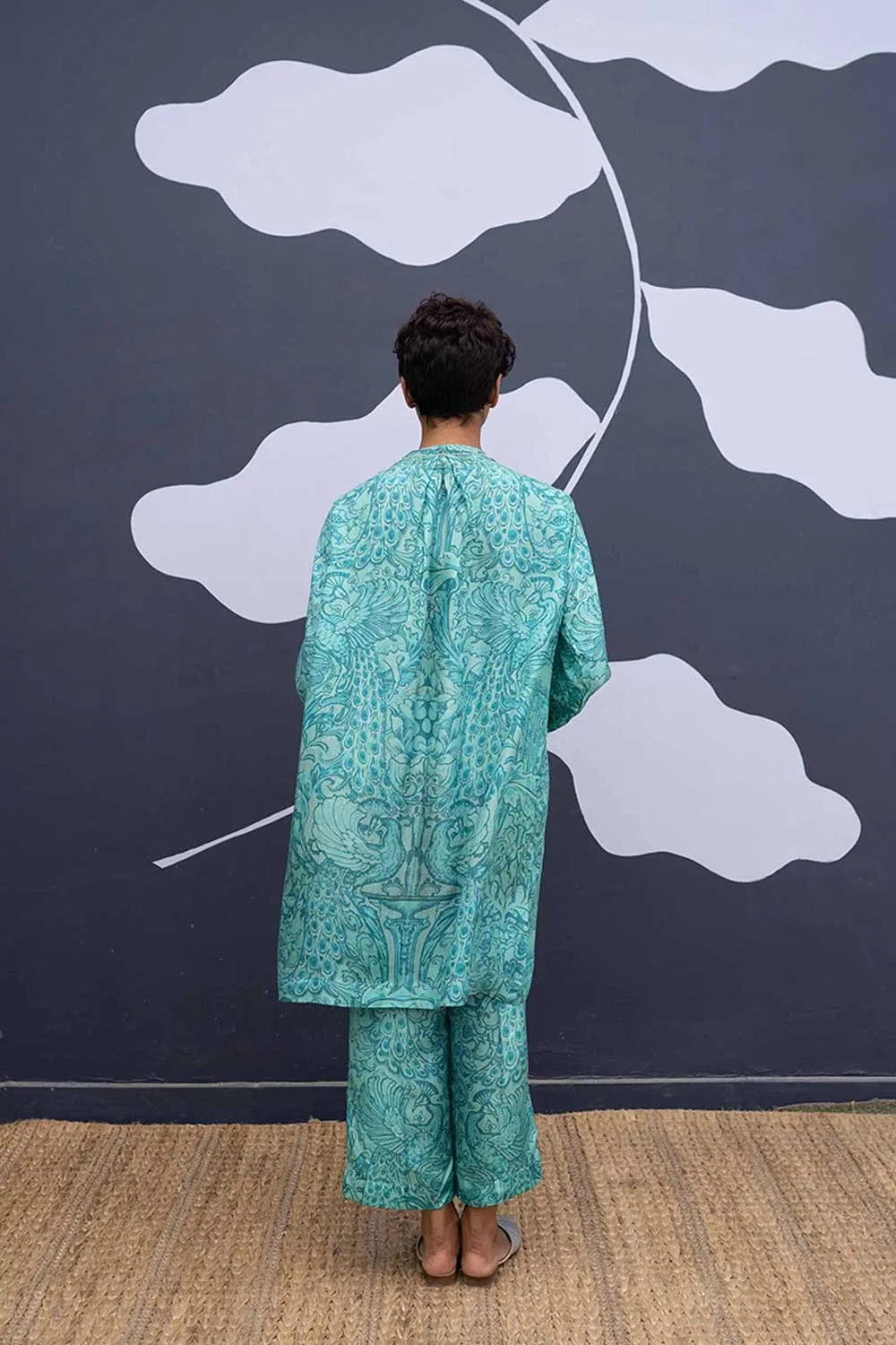 YAM   I   Zona Alta SUMATRA KURTA SET 2  (KURTA & PANTS) PURE HABUTAI SILK BLUE YAMBILLIE42