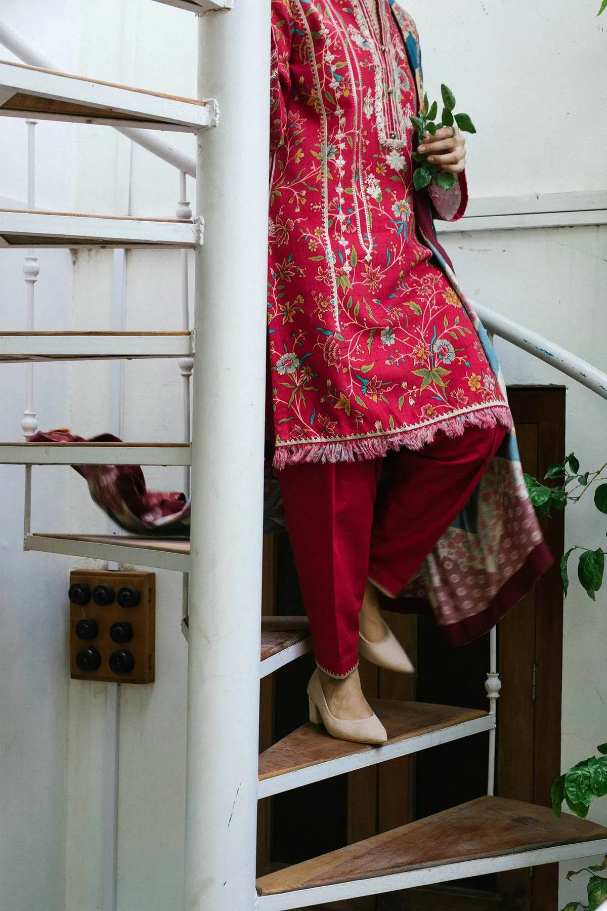ZW21-1A |  Zara Shahjahan Coco Winter 2021 Collection | Unstitched Embroidered Khaddar Suit